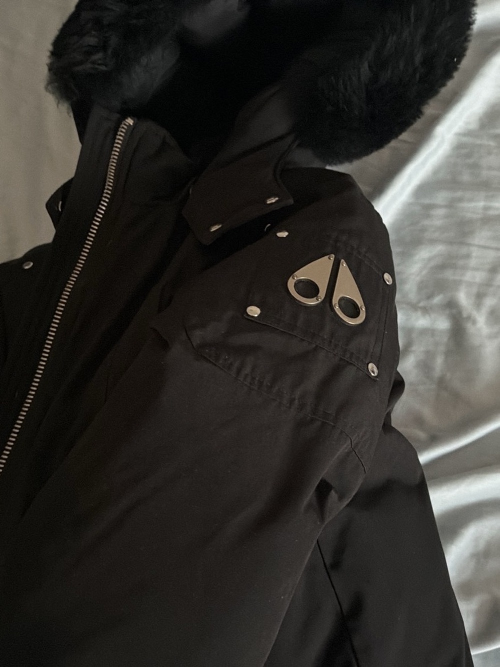 Moose Knuckles Kids Black Puffer Jacket with Hood - Picture 2 of 2
